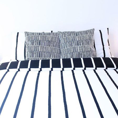 New Central Light Apartment With Private Parking 노비사드 외부 사진